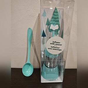 DAVIDsTEA Gnome Infuser and Spoon